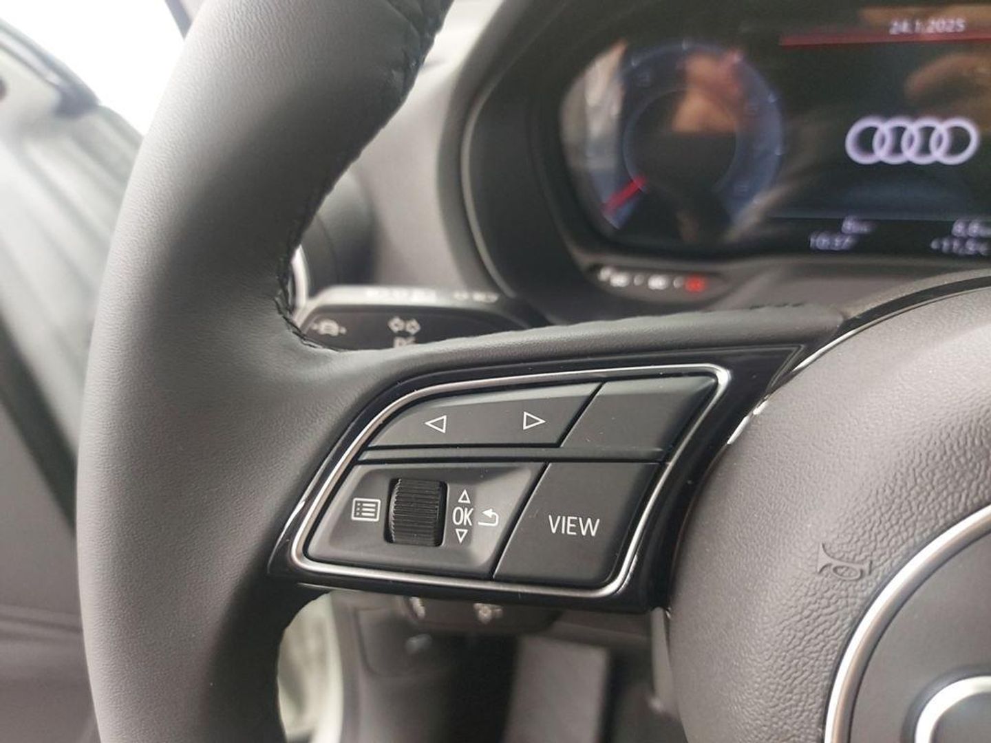 Audi Q2 Advanced 30 TFSI 85 kW (116 CV)