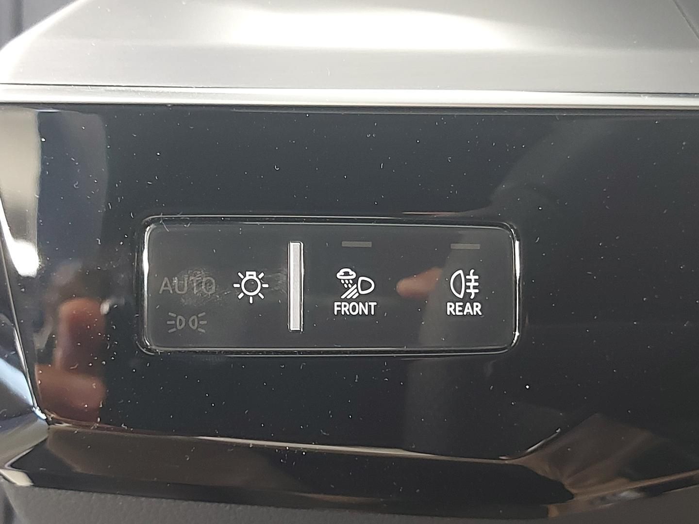 Audi Q8 e-tron S line 55 quattro 300 kW (408 CV)
