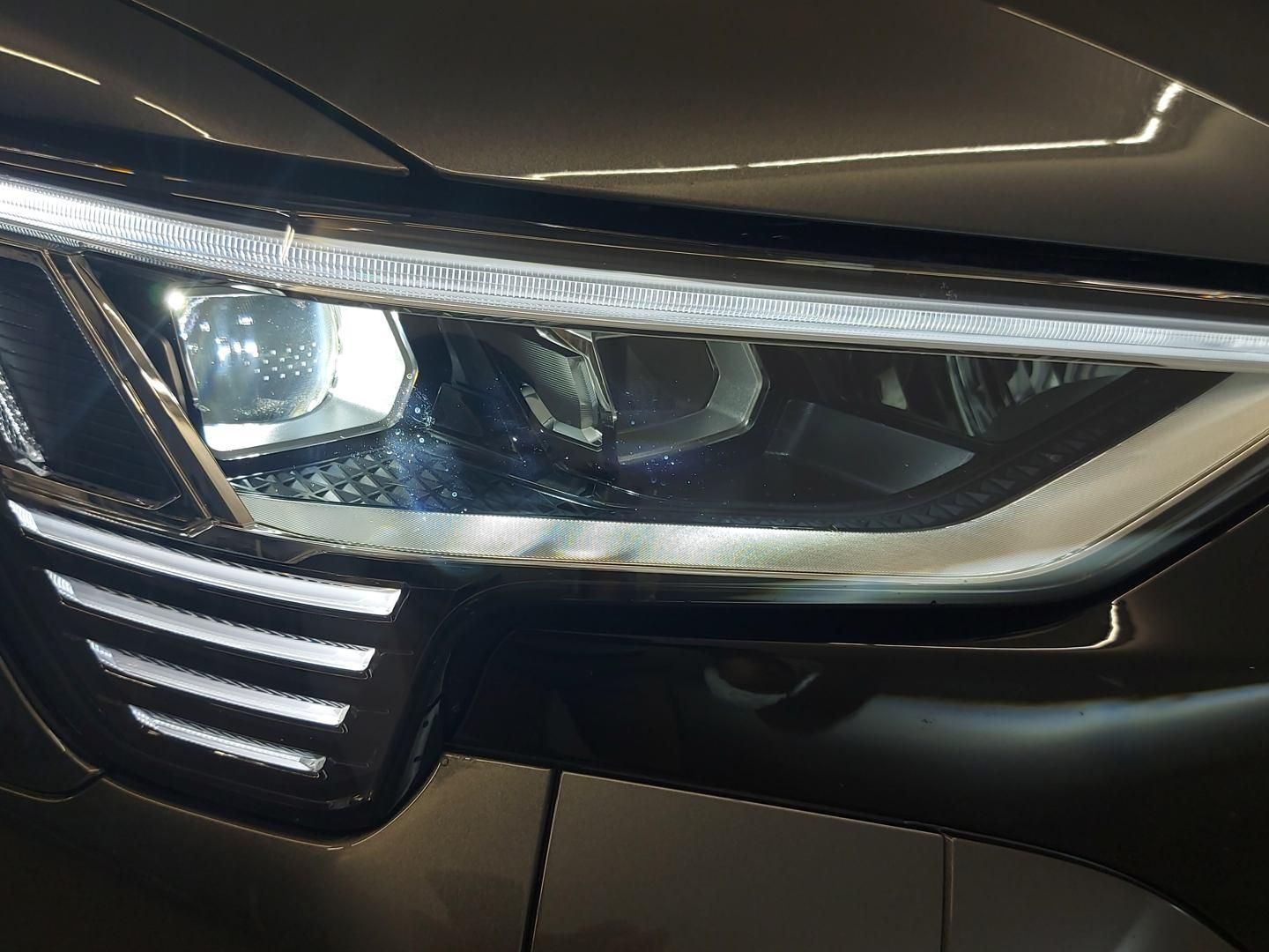 Audi Q8 e-tron S line 55 quattro 300 kW (408 CV)