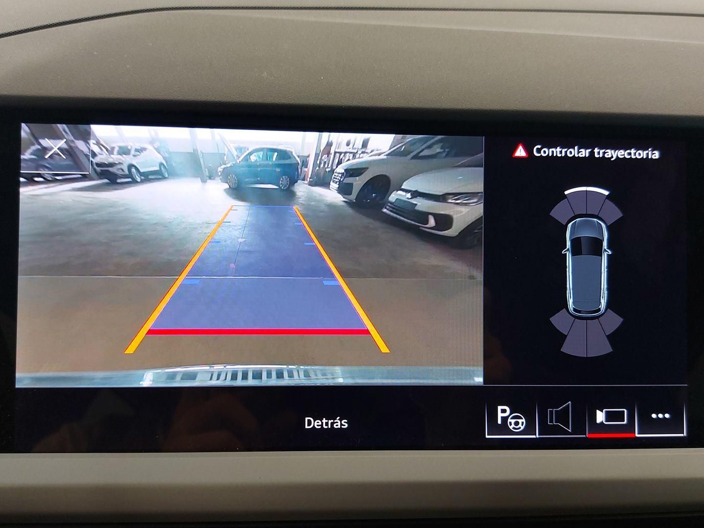 Audi Q4 e-tron Advanced 40 e-tron 150 kW (204 CV)