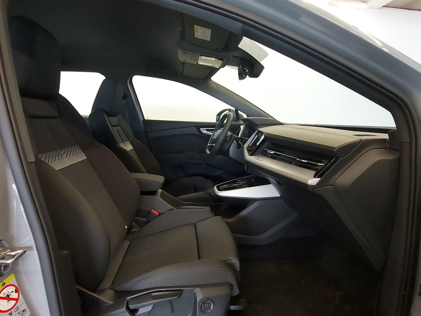 Audi Q4 e-tron Advanced 40 e-tron 150 kW (204 CV)