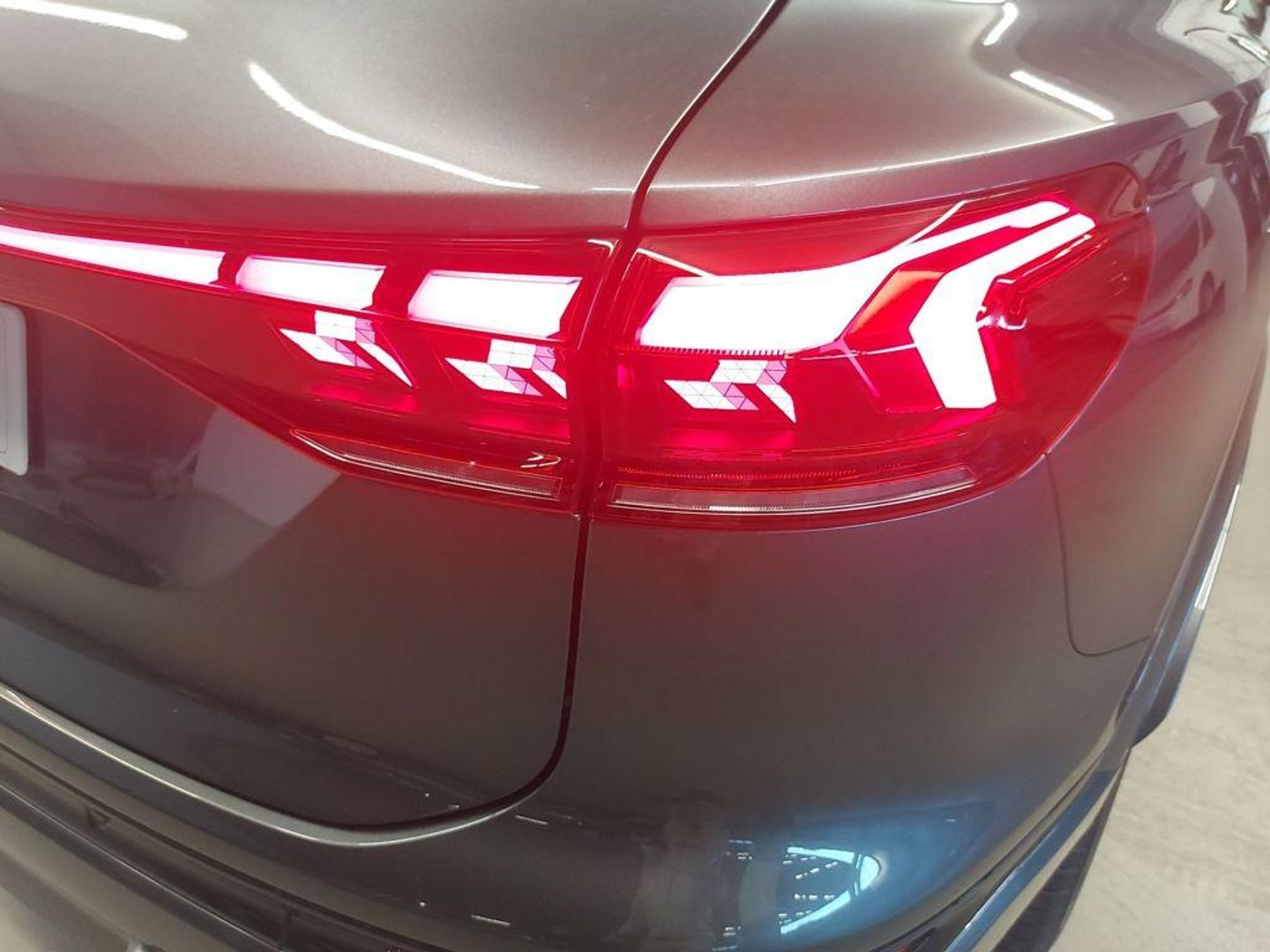 Audi Q6 e-tron S line Quattro 285 kW (388 CV)