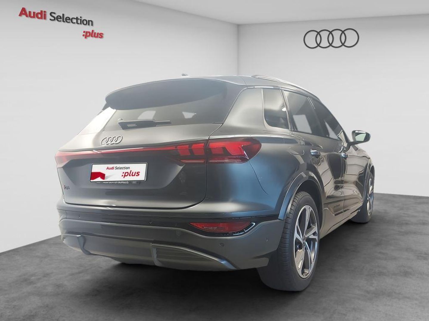 Audi Q6 e-tron S line Quattro 285 kW (388 CV)