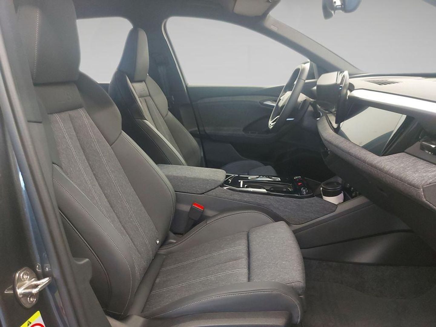 Audi Q6 e-tron S line Quattro 285 kW (388 CV)