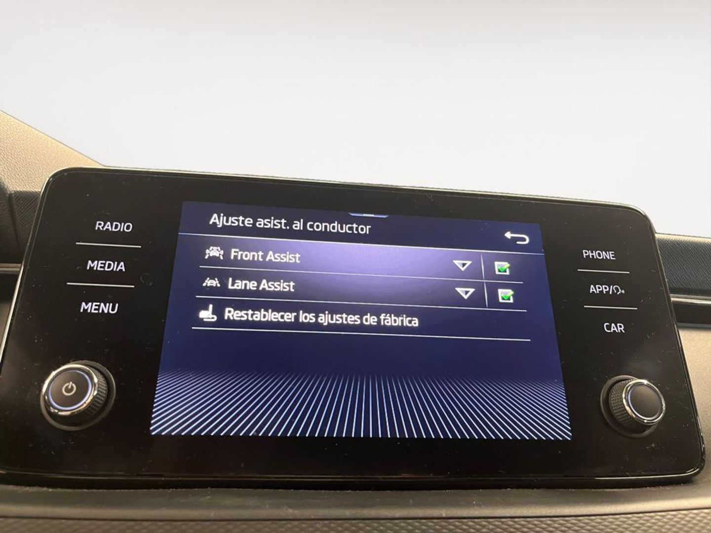 Skoda Scala 1.0 TSI Ambition 81 kW (110 CV)