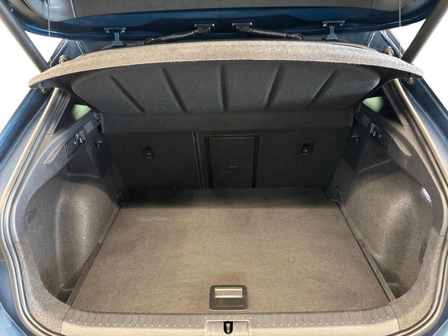 CUPRA Formentor 2.0 TSI Launch Edition Azul Petrol Mate 4Drive DSG 228 kW (310 CV)