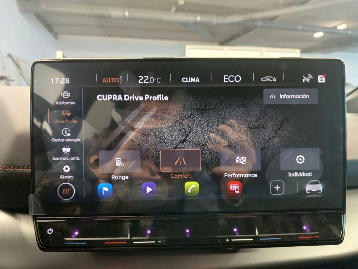CUPRA Born 58 kWh 150 kW (204 CV)