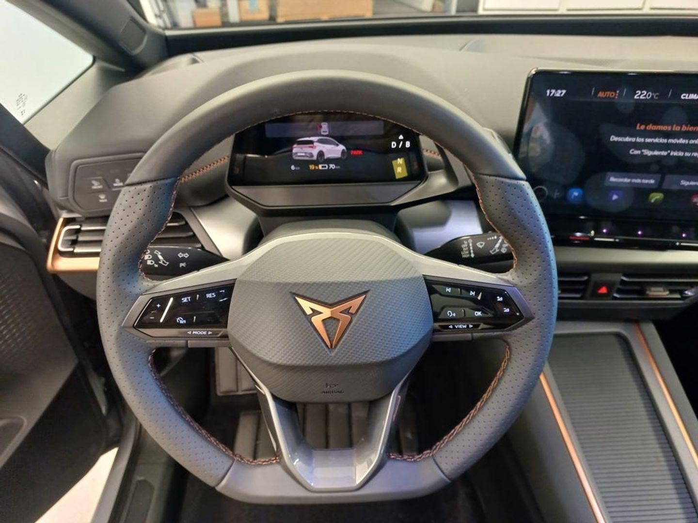 CUPRA Born 58 kWh 150 kW (204 CV)
