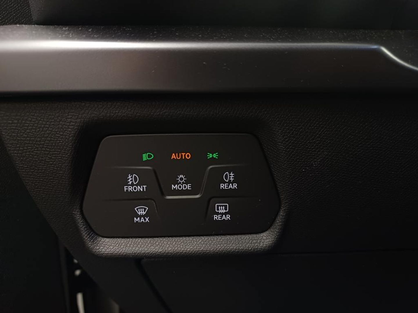 CUPRA León 1.5 eTSI DSG 110 kW (150 CV)