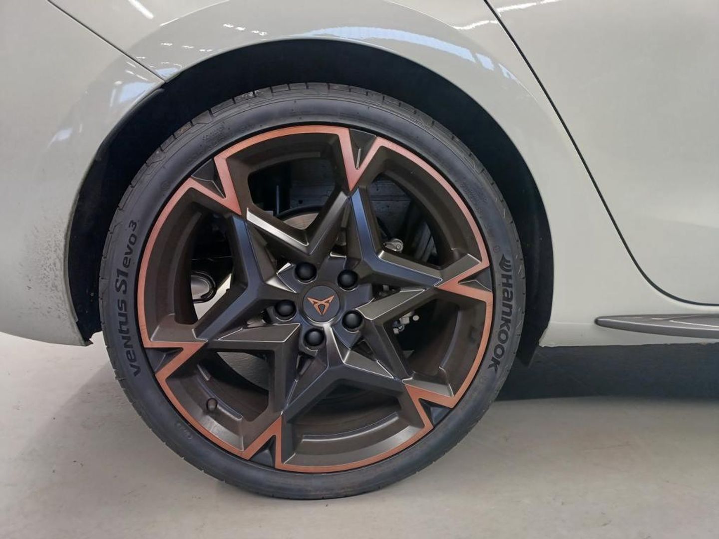 CUPRA León 1.5 eTSI DSG 110 kW (150 CV)