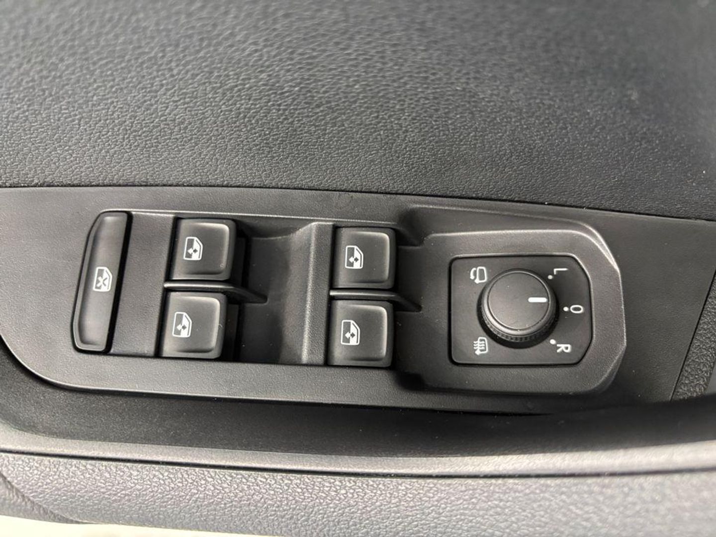 Skoda Karoq 2.0 TDI Selection 4X4 DSG 110 kW (150 CV)