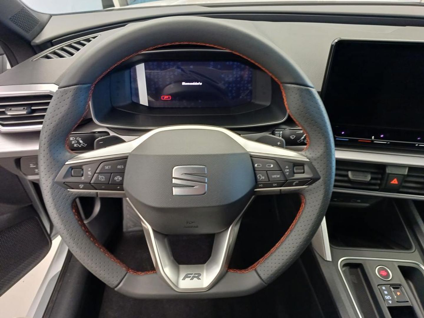 SEAT León 1.5 eTSI S&S FR Special Edition DSG 110 kW (150 CV)