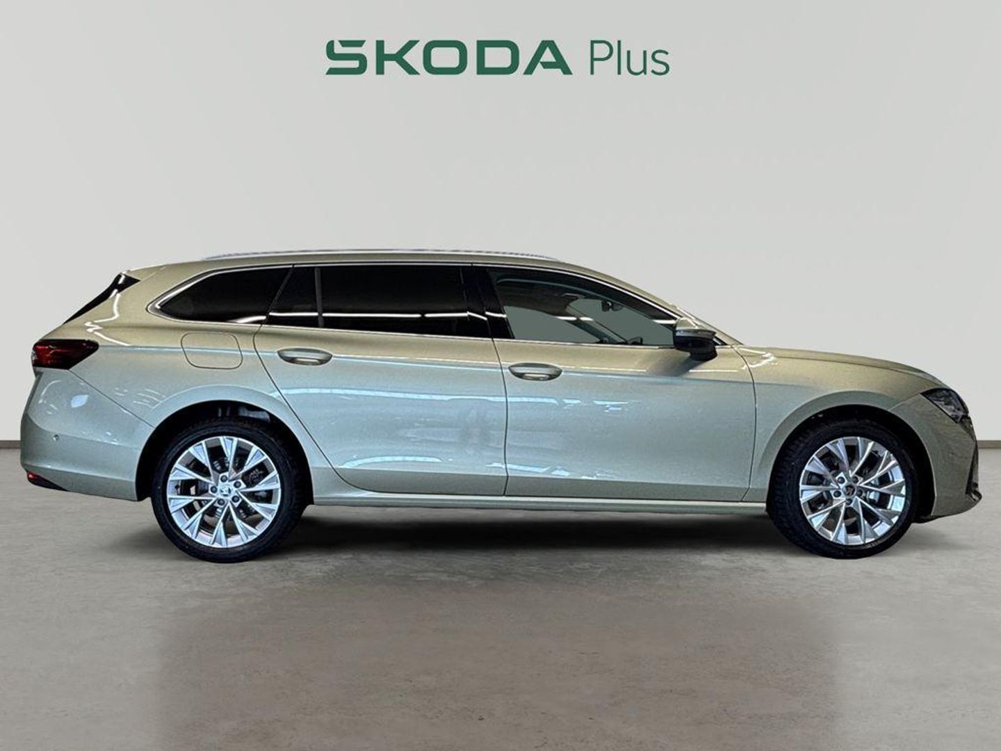 Skoda Superb Combi 2.0 TDI L&K DSG 110 kW (150 CV)