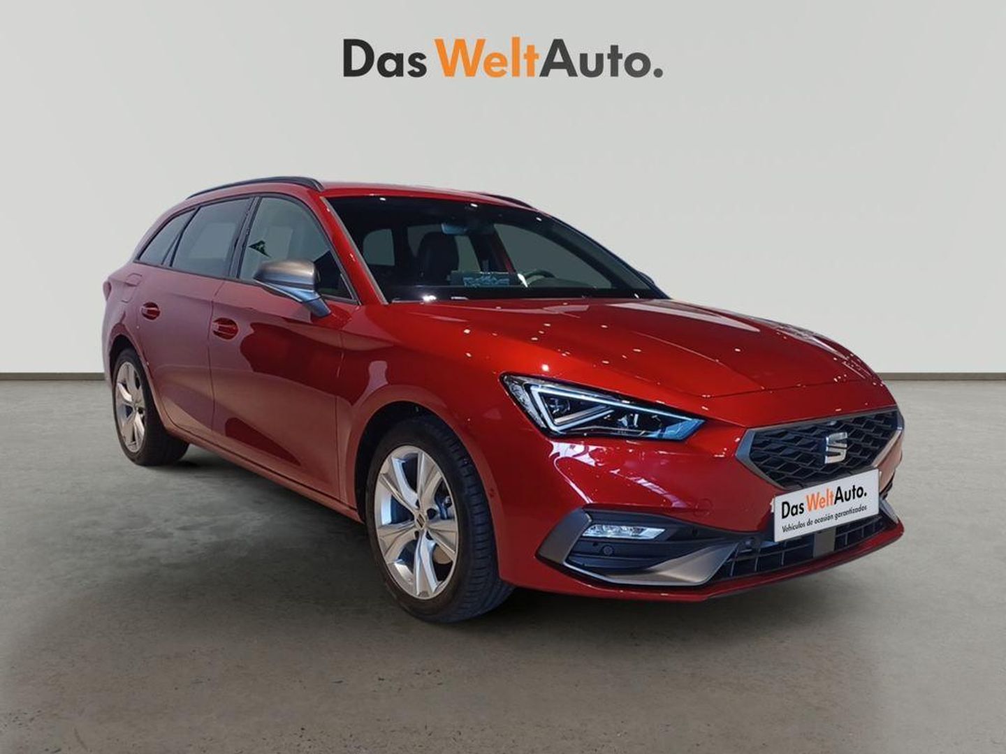 SEAT Leon ST 1.5 TSI S&S FR Special Edition 110 kW (150 CV) Rojo Familiar