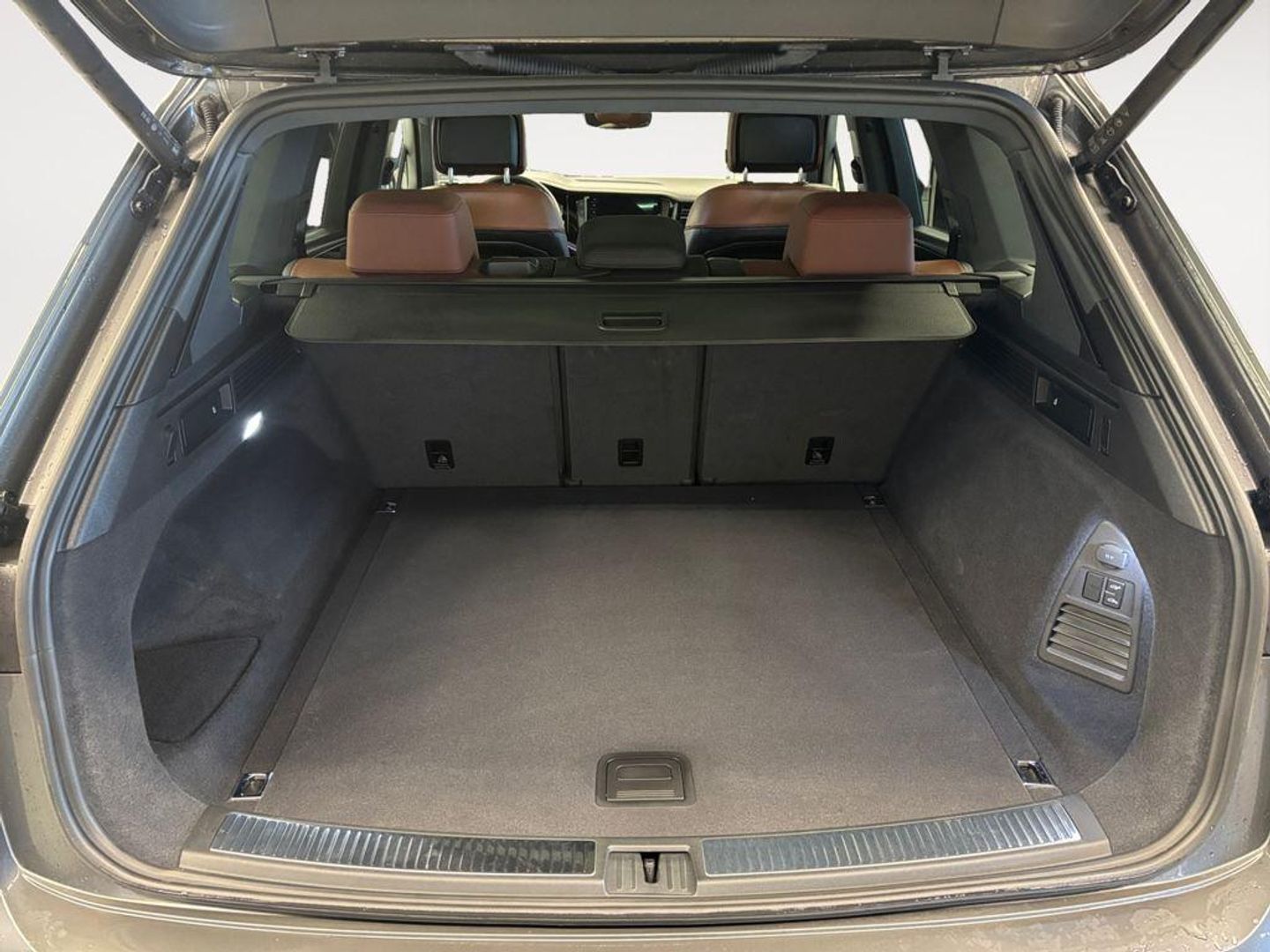 Volkswagen Touareg Premium Atmos 3.0 V6 TDI 4M 170 kW (231 CV) Tiptronic