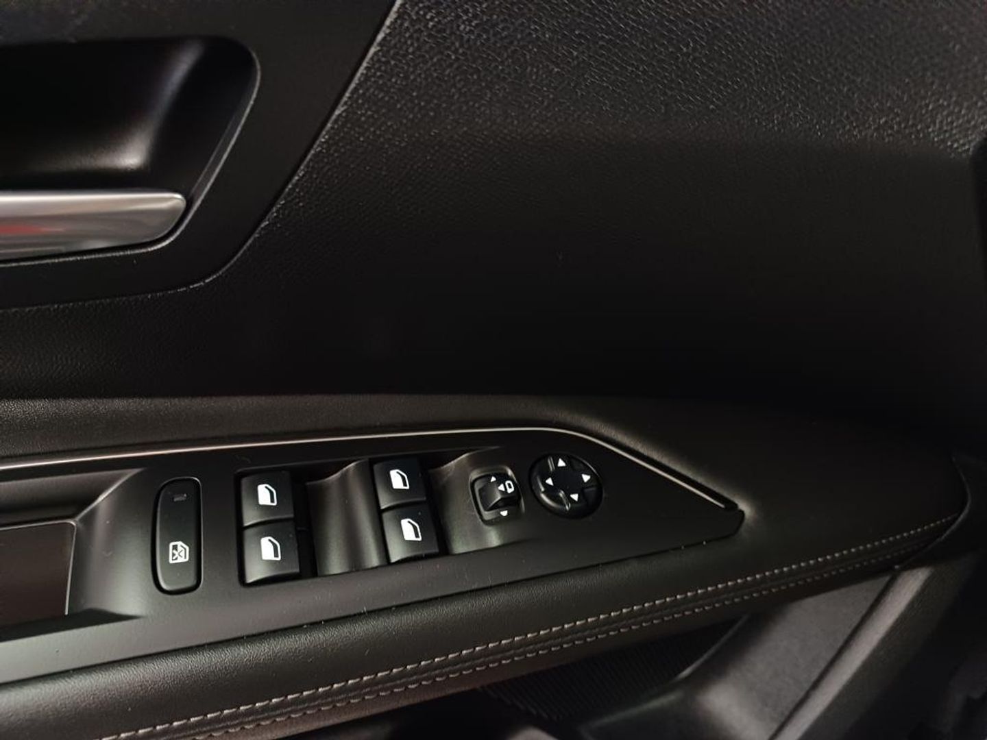 Peugeot 3008 PureTech 130 S&S Allure 96 kW (130 CV)