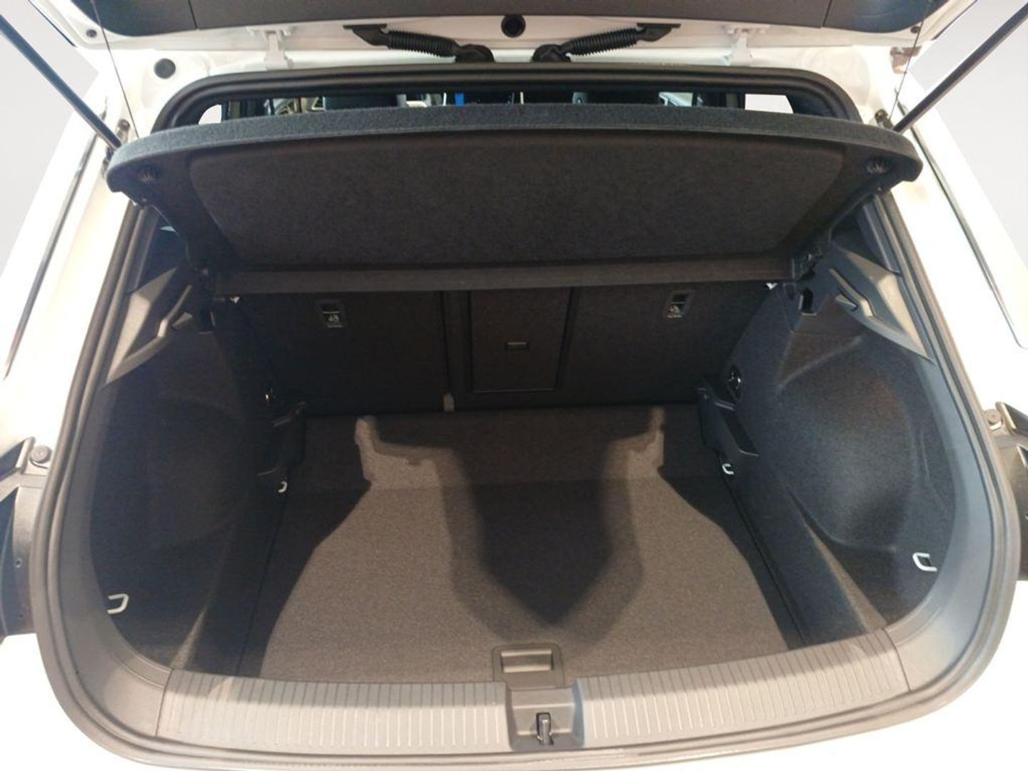 Volkswagen T-Roc R-Line 1.5 TSI 110 kW (150 CV) DSG
