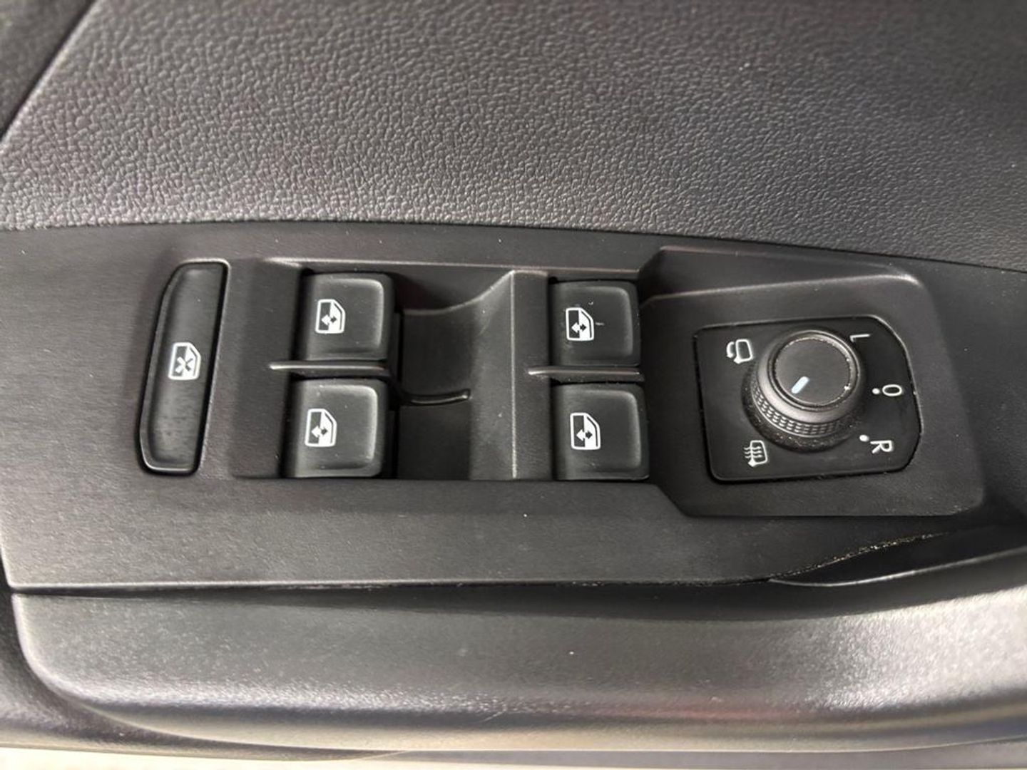 Volkswagen T-Cross Advance 1.0 TSI 70 kW (95 CV)