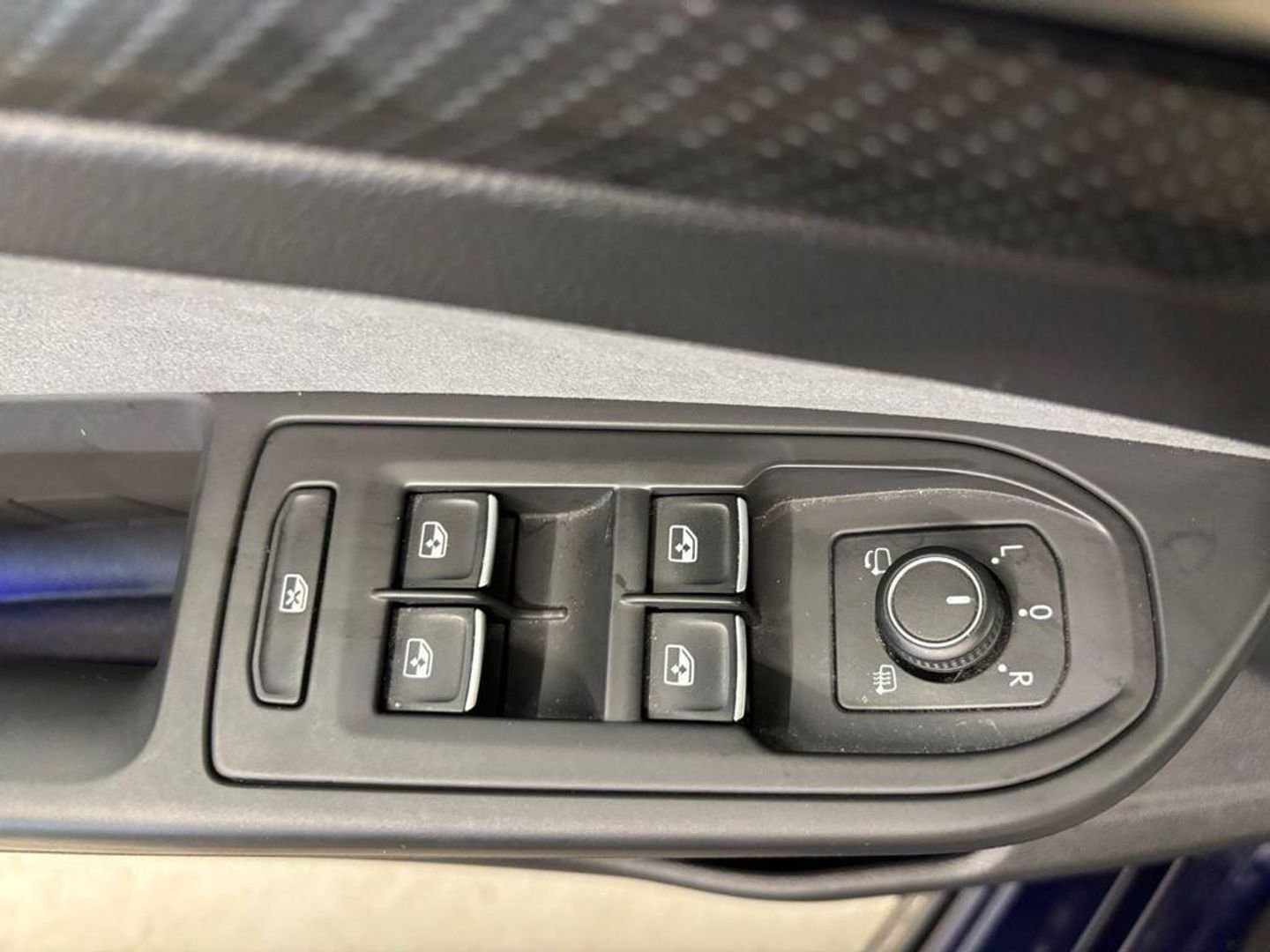 Volkswagen Golf R-Line 1.5 eTSI 110 kW (150 CV) DSG