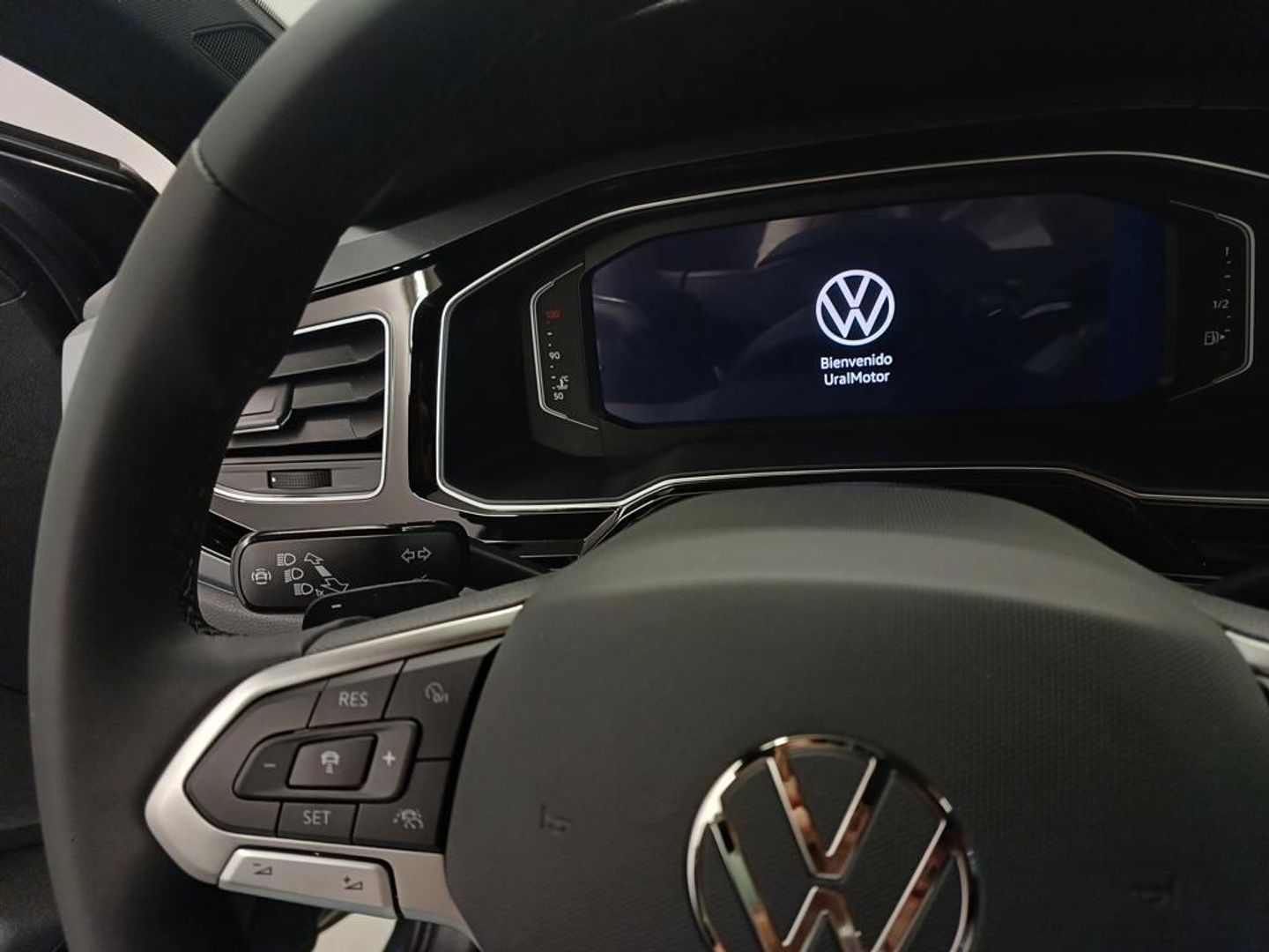 Volkswagen Taigo R-Line 1.0 TSI 81 kW (110 CV) DSG