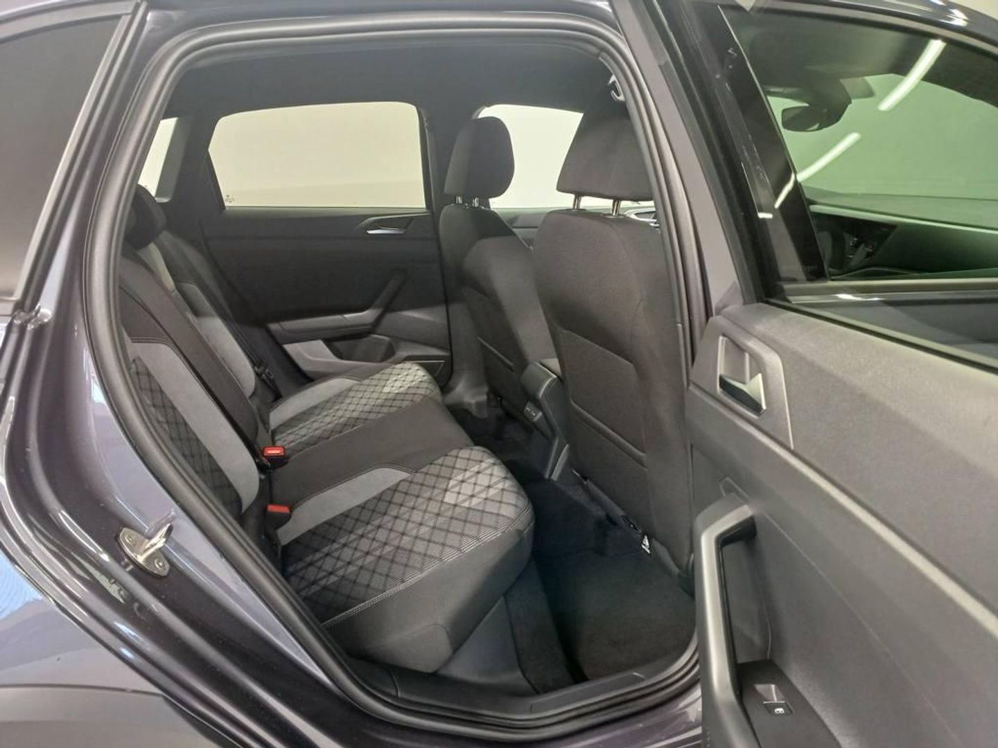 Volkswagen Taigo R-Line 1.0 TSI 81 kW (110 CV) DSG