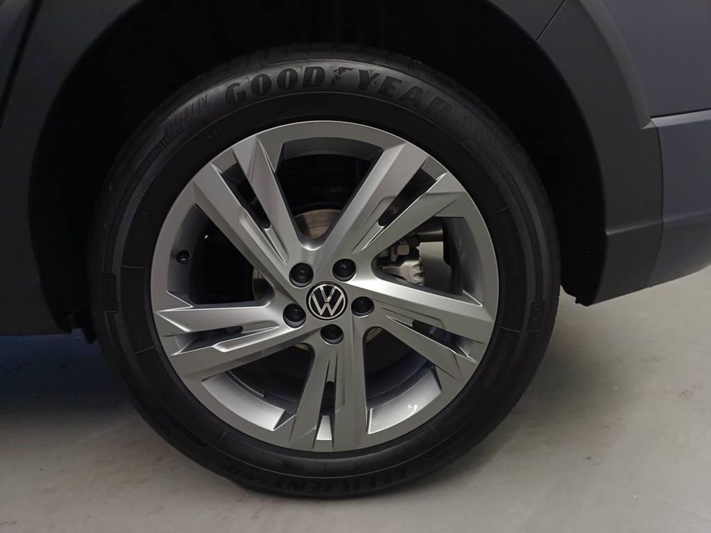 Volkswagen Taigo R-Line 1.0 TSI 81 kW (110 CV) DSG