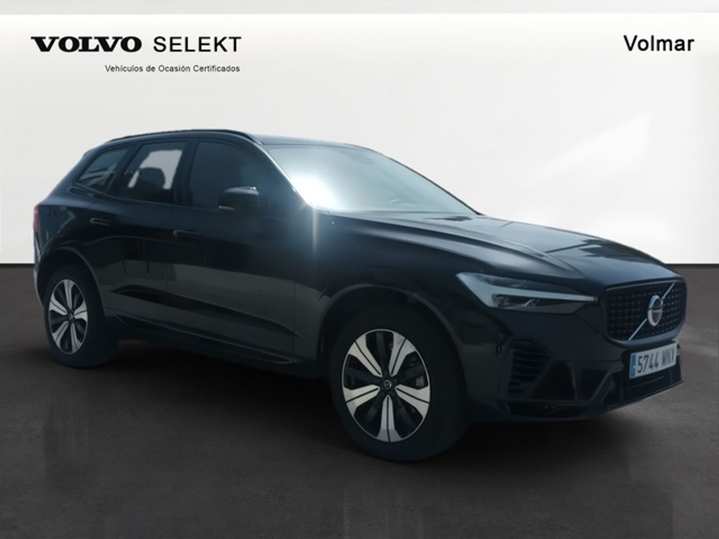 Volvo XC60 T6 Recharge Plus Dark AWD Auto 257 kW (350 CV) Negro All Terrain / Pick-up