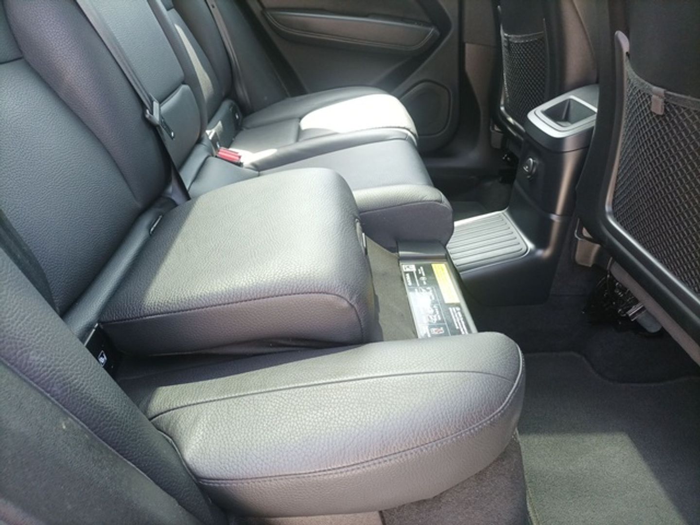 Volvo XC60 T6 Recharge Plus Dark AWD Auto 257 kW (350 CV)