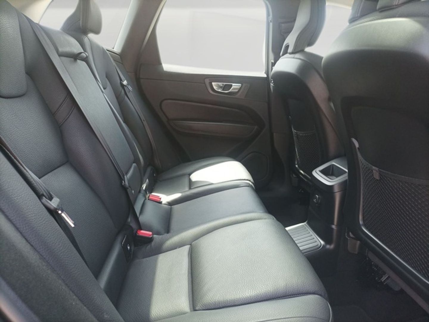 Volvo XC60 T6 Recharge Plus Dark AWD Auto 257 kW (350 CV)