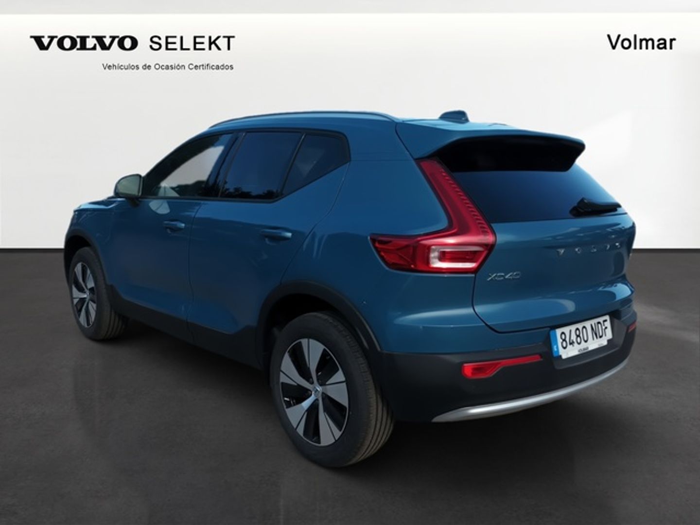 Volvo XC40 B3 G Core Auto 120 kW (163 CV)