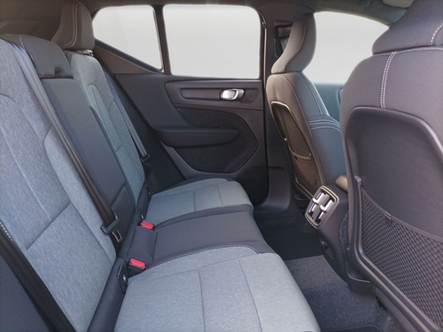 Volvo XC40 B3 G Core Auto 120 kW (163 CV)