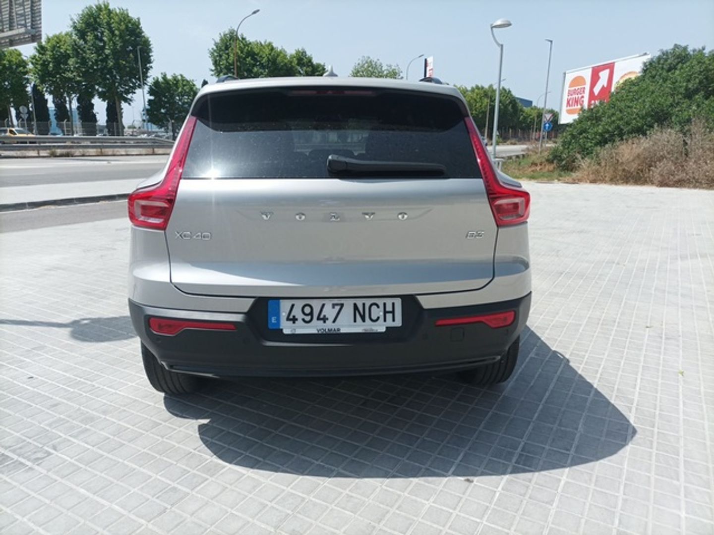 Volvo XC40 B3 G Plus Dark Auto 120 kW (163 CV)