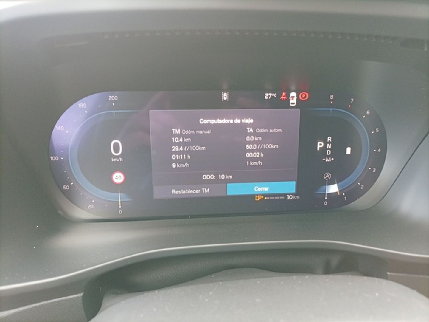 Volvo XC40 B3 G Plus Dark Auto 120 kW (163 CV)