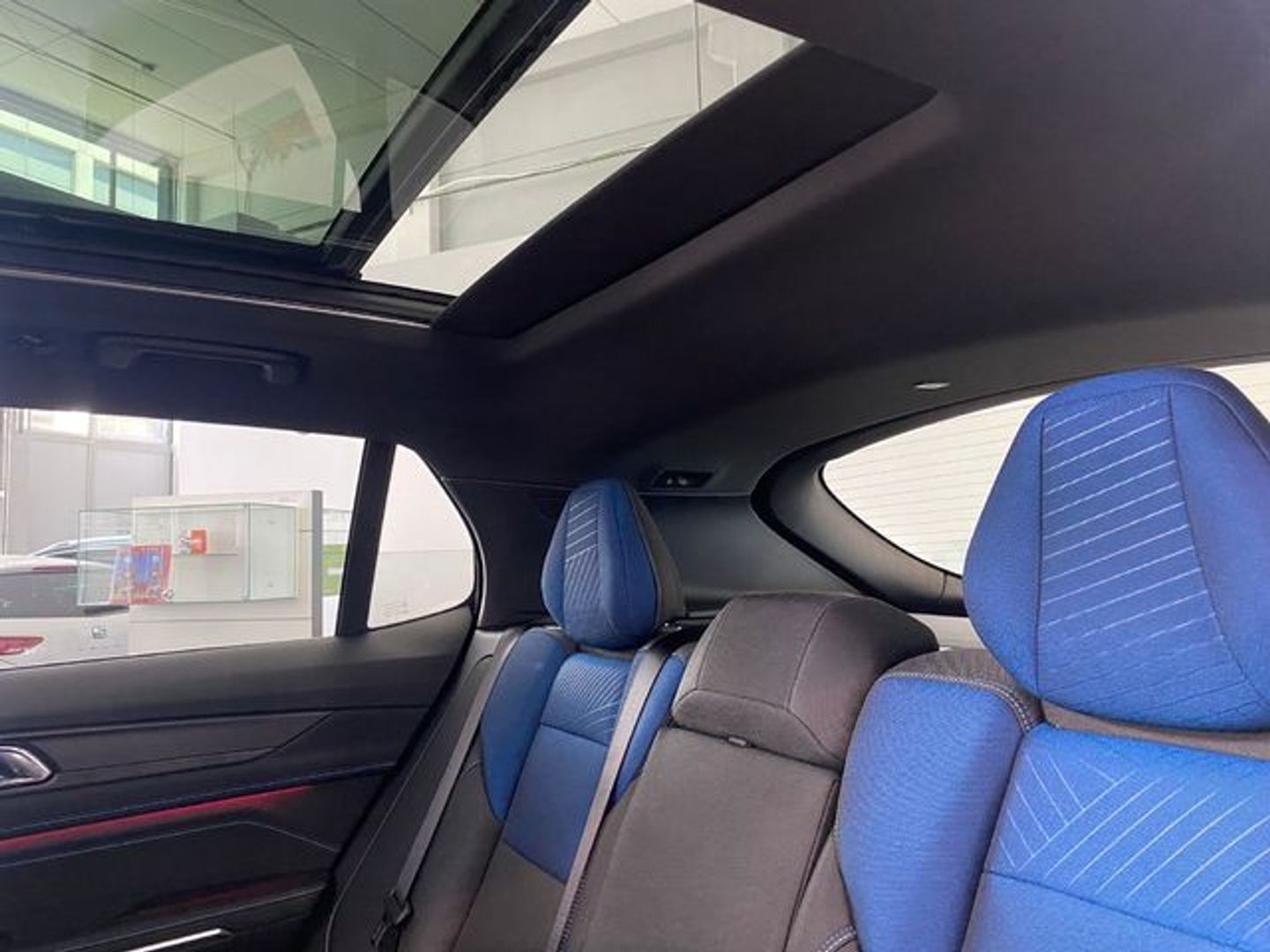 Lynk & Co 01 1.5 PHEV 192 kW (261 CV)