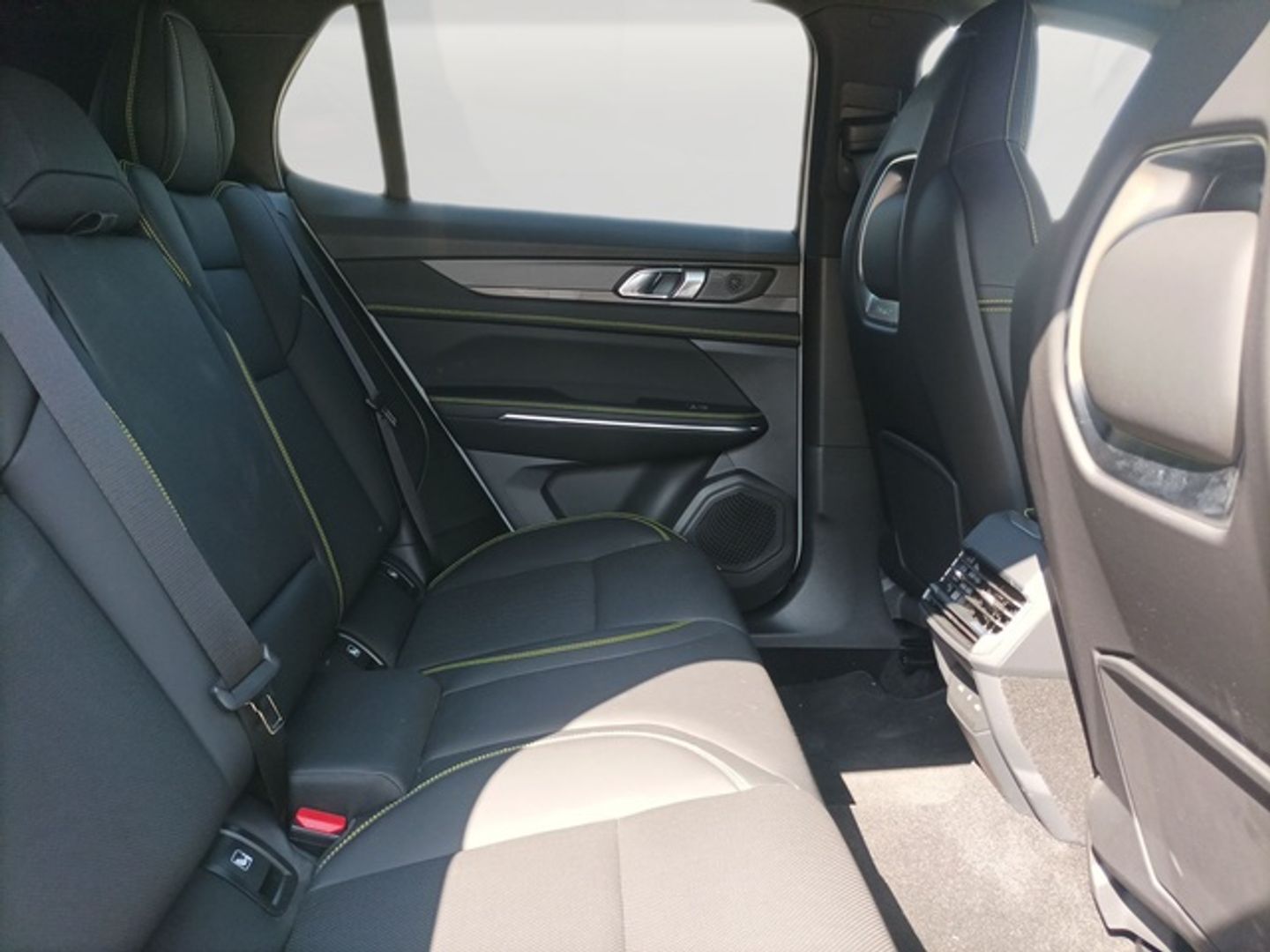Lynk & Co 01 1.5 PHEV More 203 kW (276 CV)
