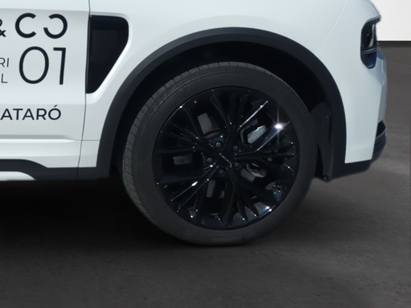 Lynk & Co 01 1.5 PHEV More 203 kW (276 CV)