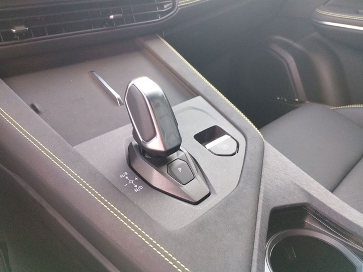 Lynk & Co 01 1.5 PHEV More 203 kW (276 CV)