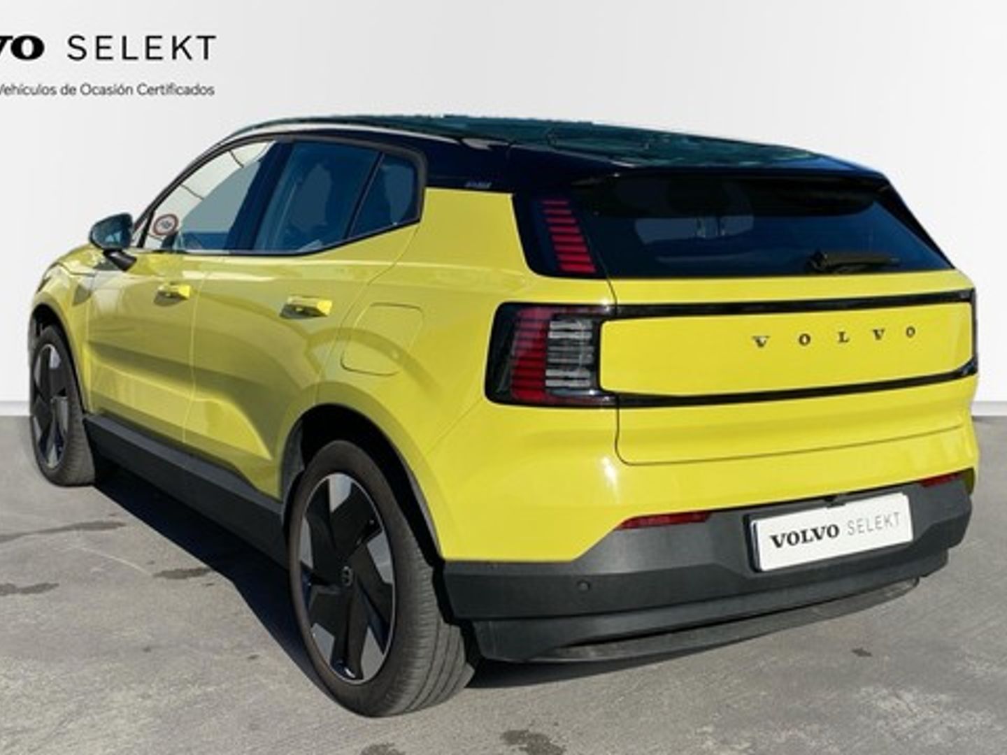 Volvo EX30 Single Motor Extended Range Plus Auto 200 kW (272 CV)