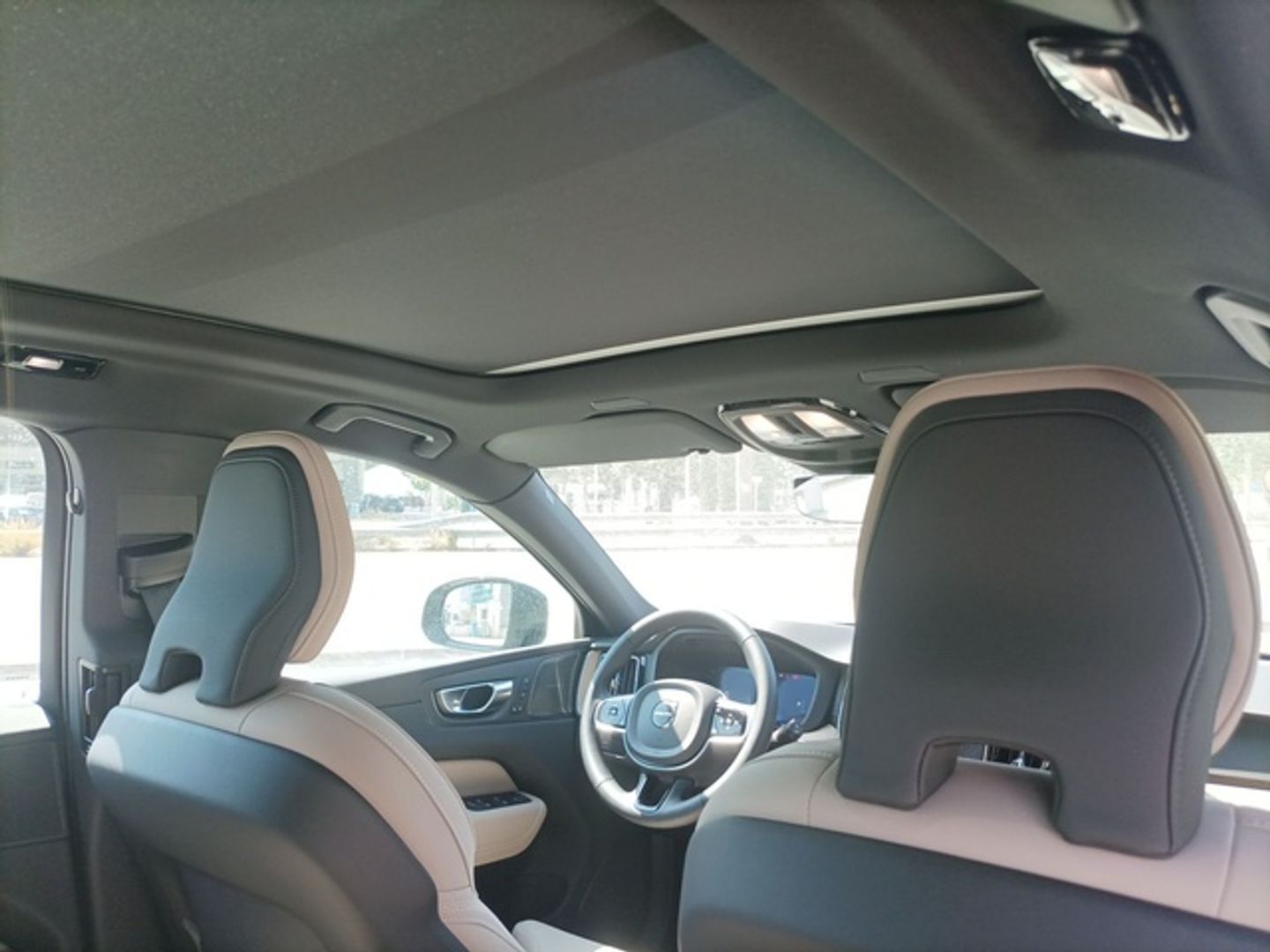 Volvo XC60 B5 G Ultra Dark AWD Auto 184 kW (250 CV)