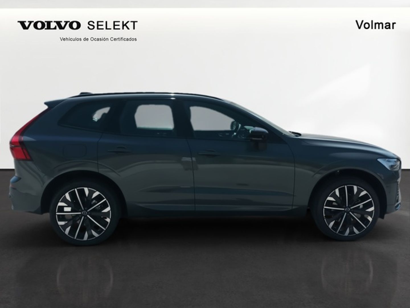Volvo XC60 B5 G Ultra Dark AWD Auto 184 kW (250 CV)