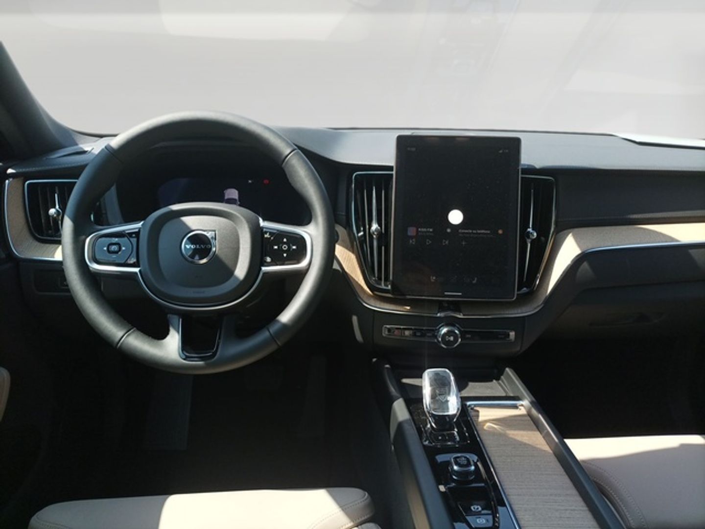 Volvo XC60 B5 G Ultra Dark AWD Auto 184 kW (250 CV)
