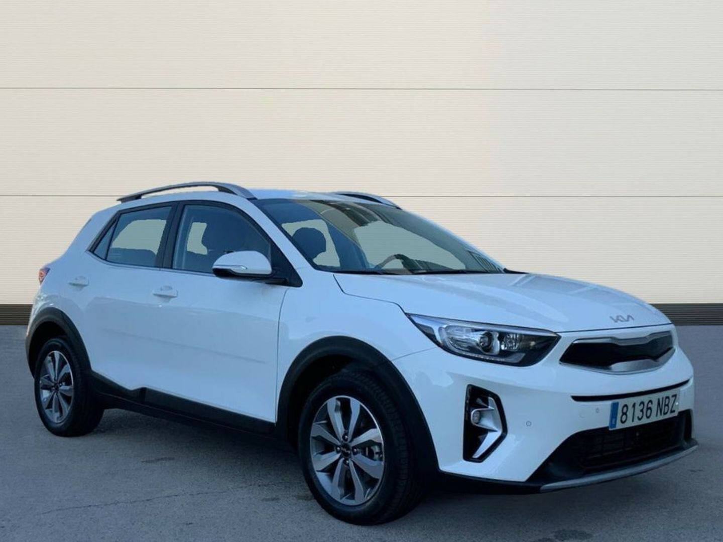Kia Stonic 1.0 T-GDi MHEV Drive DCT 74 kW (101 CV) Blanco SUV