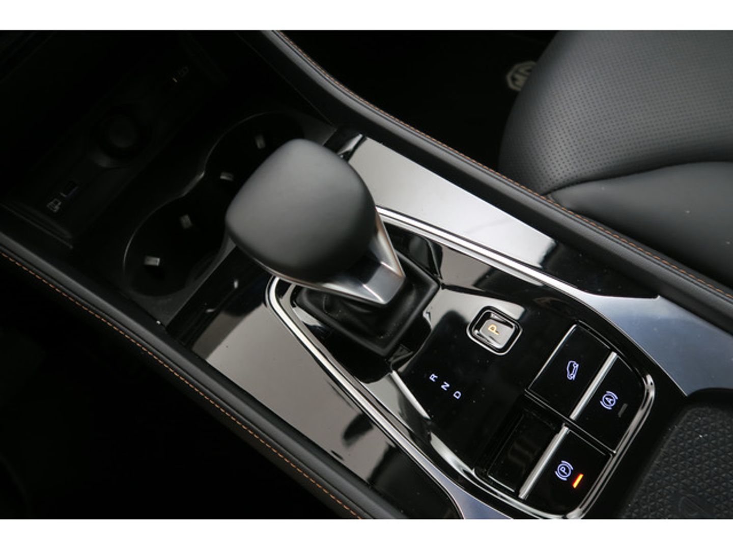 MG eHS 1.5T PHEV Luxury 249 kW (339 CV)