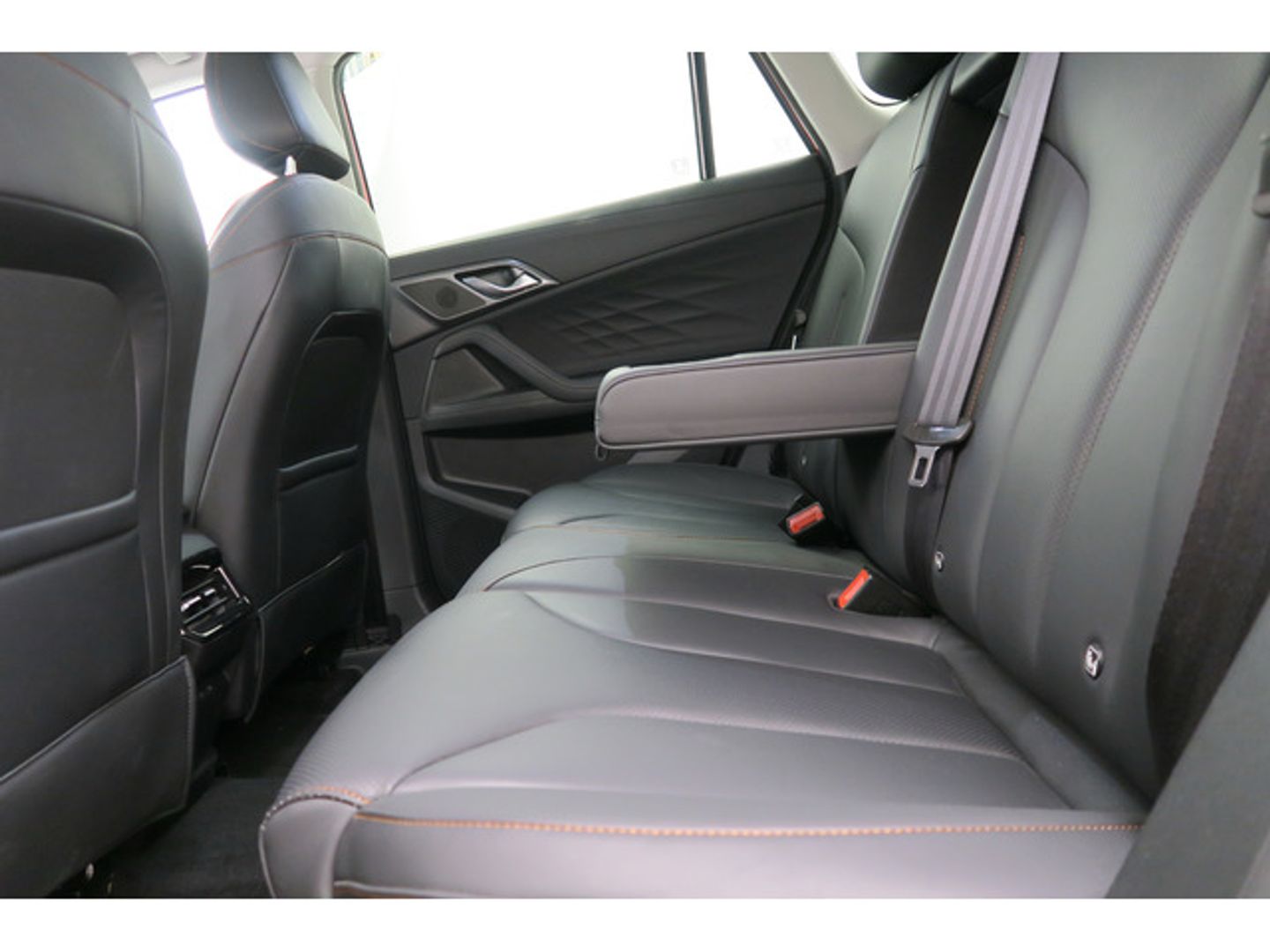 MG eHS 1.5T PHEV Luxury 249 kW (339 CV)
