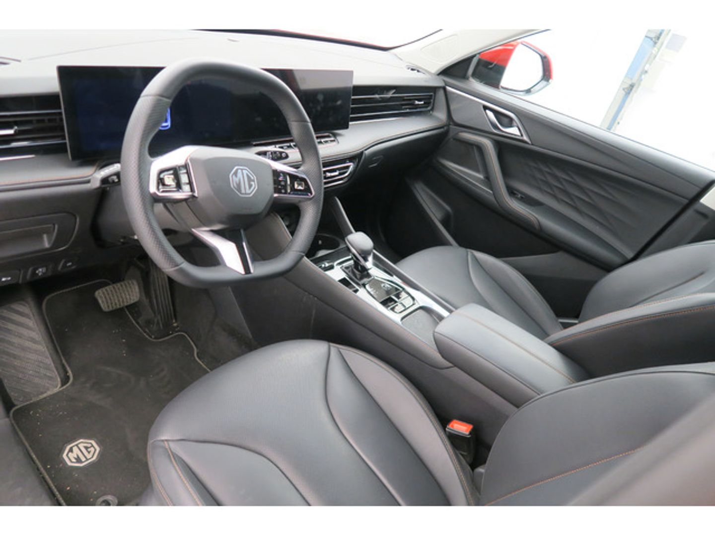 MG eHS 1.5T PHEV Luxury 249 kW (339 CV)