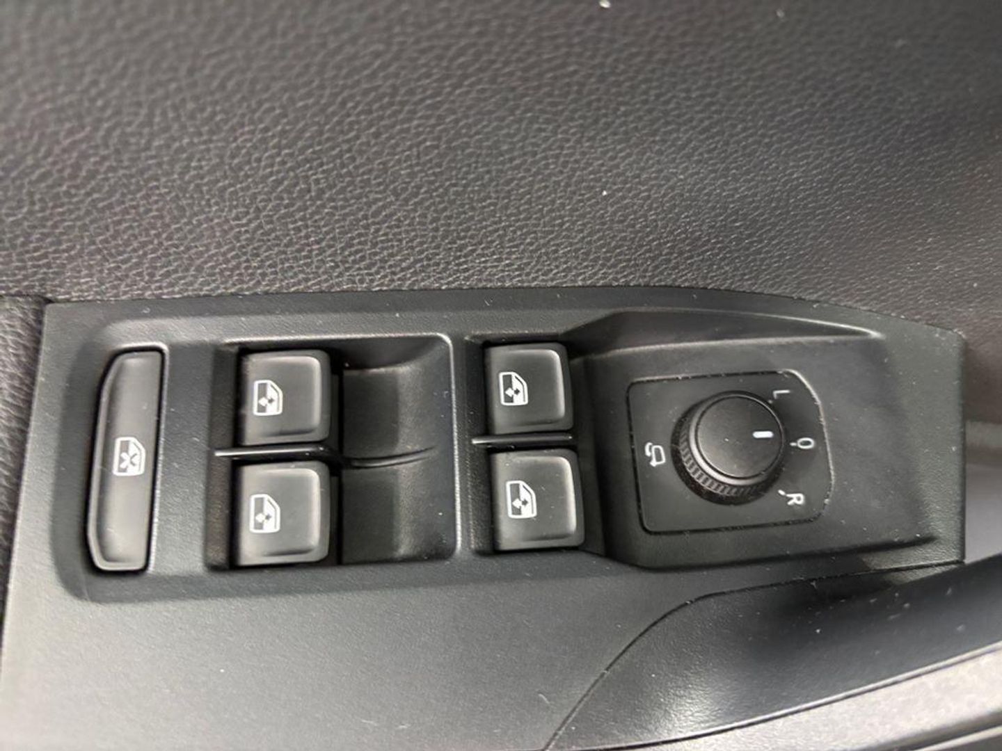 SEAT Arona 1.0 TSI Style XM DSG 81 kW (110 CV)
