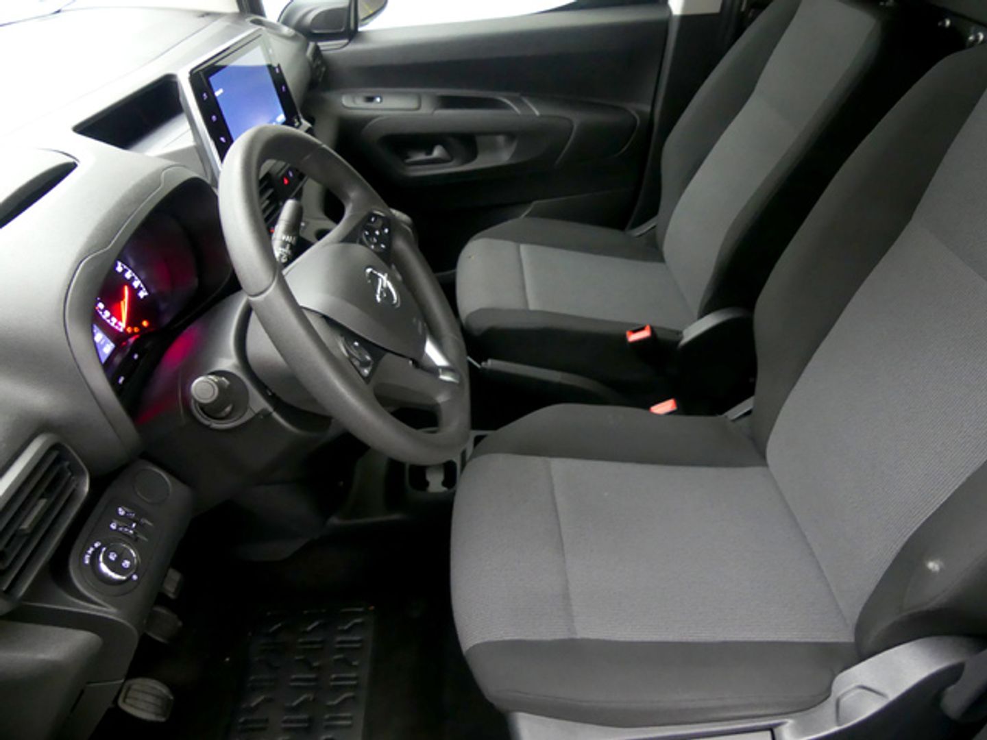 Opel Combo Cargo 1.5 TD S&S Express L H1 1000 75 kW (102 CV)