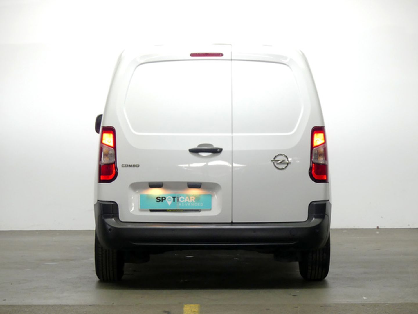 Opel Combo Cargo 1.5 TD S&S Express L H1 1000 75 kW (102 CV)