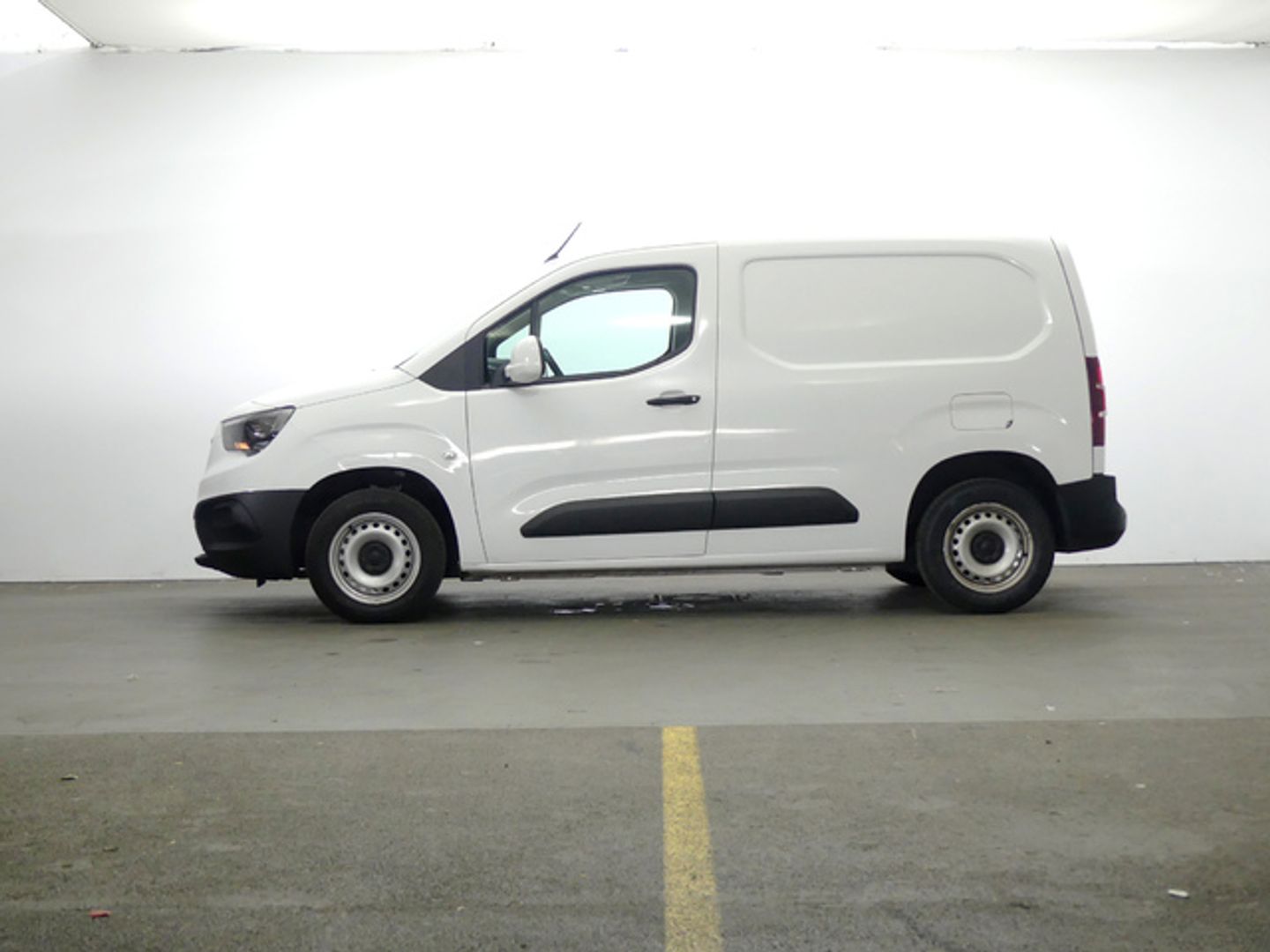 Opel Combo Cargo 1.5 TD S&S Express L H1 1000 75 kW (102 CV)