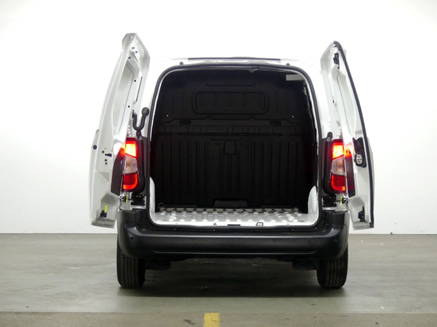 Opel Combo Cargo 1.5 TD S&S Express L H1 1000 75 kW (102 CV)